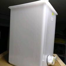 КАНТА ЗА ПРЕТОЧУВАЊЕ МЕД