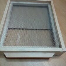 МРЕЖЕСТА АНТИВАРОЗНА ПОДНИЦА